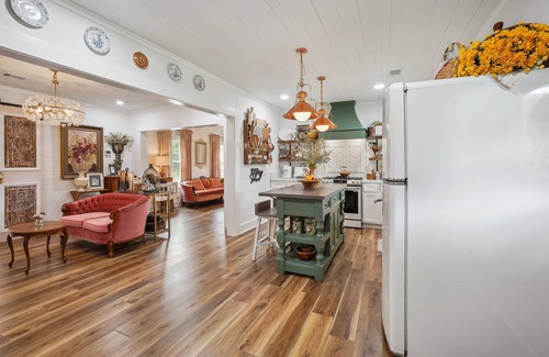 Kiln Cabaña | Kiln Vacation Rental w/ Outdoor Pool on Acreage