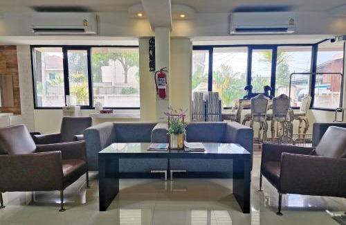 Mueang Samut Prakan District Casa | Kim Hotel At Bangplong