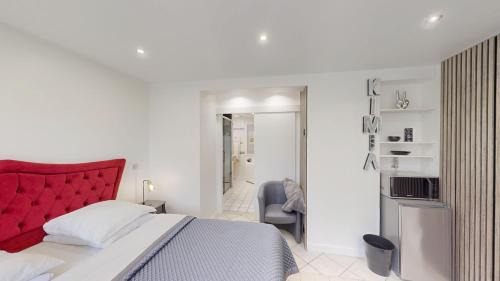 Osny Casa | Kimia Suite Room