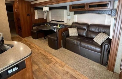 Hawley Cabina | Kim’s Cozy Campers - The Cozy 4 Season Warrior - Lake Wallenpaupack