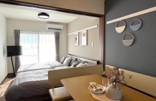 Maekawa Apartamento | Kin-Con-Kan 302 新築 那覇空港から車で25分 コンビニ徒歩1分 沖縄ワールド徒歩9分ファミリーや長期滞在者にもお勧め