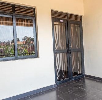 Nakaseke Apartamento | KiNaO