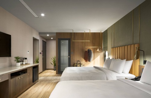West Central District Hotel | Kindness Day Hotel