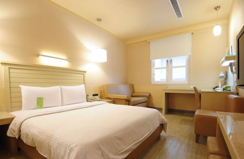 Kaohsiung City Centre Hotel | Kindness Hotel Liouhe Night Market Zhongzhen