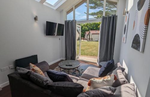 Sidmouth Casa | Kinetic Stays - Serenity Holiday Cottages