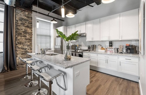Northwest Philadelphia Apartamento | King 1BR Near Temple and La Salle with Free Parking for Extended Stays