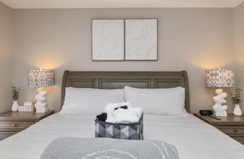 Charlotte Casa | King and Queen Beds with a Gourmet Kitchen