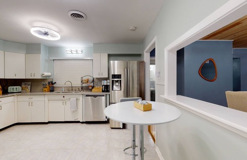 Shearer Hills - Ridgeview Cama Y Desayuno | King BED /Air Port/Lackland/Quarry/Medical Center