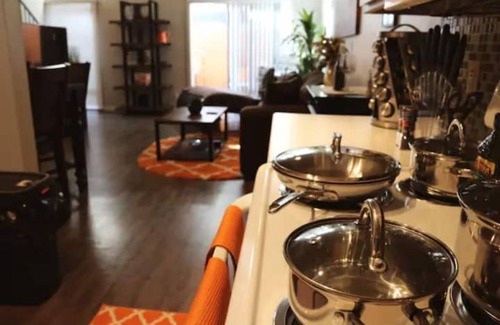Arts District Casa | King Bed Cozy Loft in Old Town Scottsdale