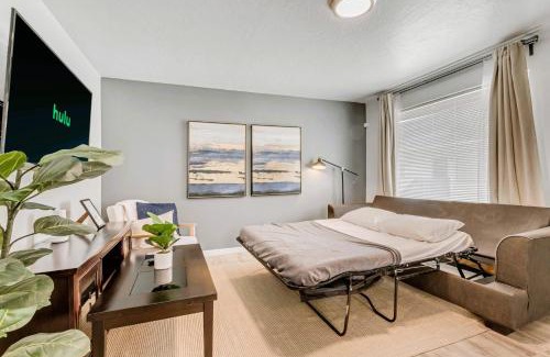 Sugar House Apartamento | King Bed - Fast WiFi - Sugarhouse Health Center