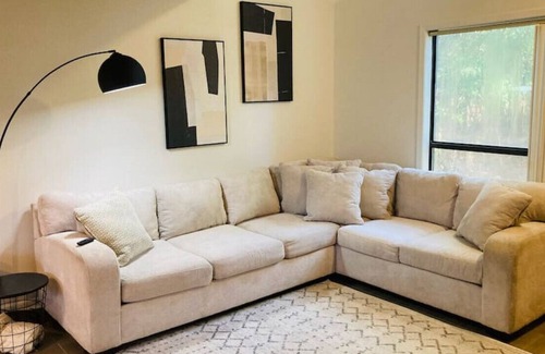 Hillcrest Apartamento | KING BED Midtown 2 Story Loft