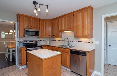 Maumelle Casa | King Bed Near Lake Willastein Park