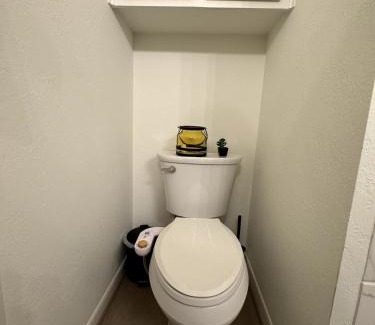 Conroe Casa | King Bed Suite in Conroe , Garage Available