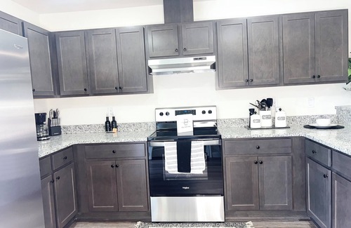 Ocala Apartamento | King Bed W/Fire-pit 3B2B Duplex in Marion oaks