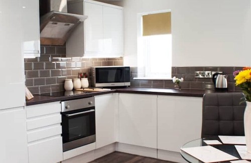Thrapston Casa | King BED W/Garden. Perfect Location. Free Parking