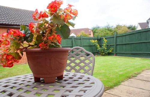 Thrapston Casa | King BED W/Garden. Perfect Location. Free Parking
