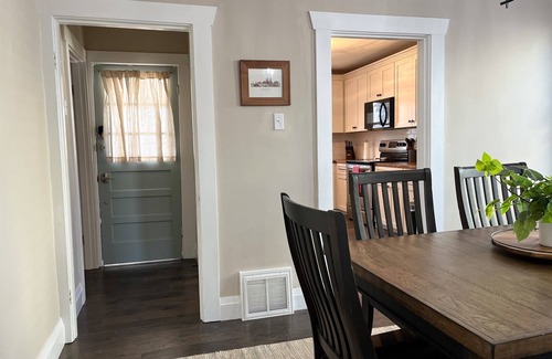 Washington Casa | King Beds, Family & Pet Friendly
