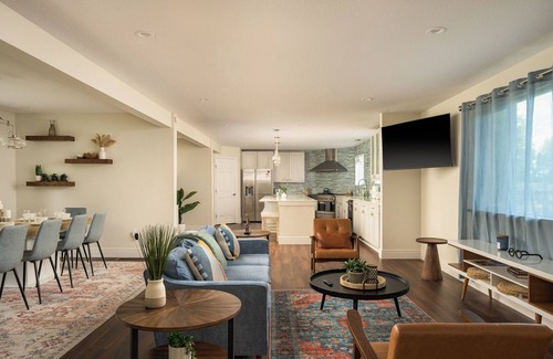 South Westminster Casa | King Beds, Fire Pit, Arcade, Games, 2 Living Rooms, Nursery - Perfect Retreat!