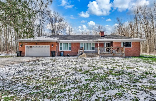 Crittenden Casa | King Beds, Luxe Bath and Game Room