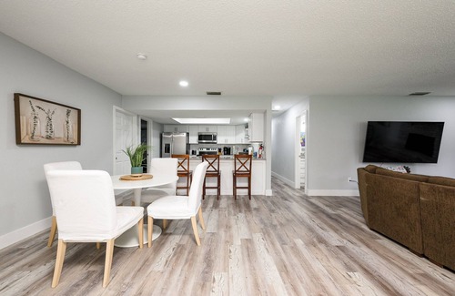 Daytona Beach Casa | KING BEDS! Spacious, Central, Quiet