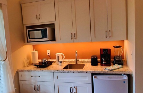 Milton Casa | King Charles Suite, No added fees or cleaning charges.