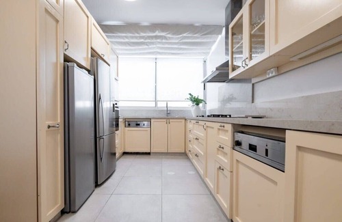 Mamilla Apartamento | King David Penthouse 6BD/Parking/Pool, Awesome View Over The Old City