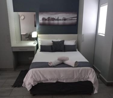 Newton Park Apartamento | King Edward Inn 2