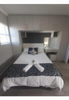 Newton Park Apartamento | King Edward Inn 3