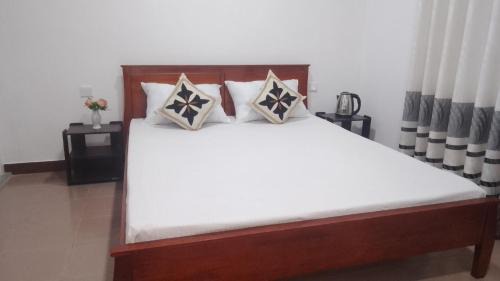 Rambukkana Casa | King Elephant, Homestay Pinnawala
