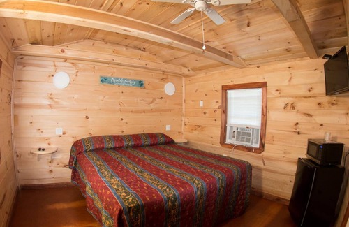 Lake George Hotel | King Hendrick Motel