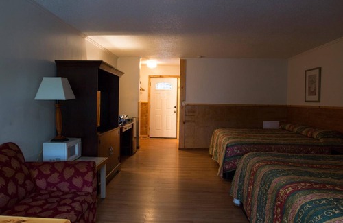 Lake George Hotel | King Hendrick Motel