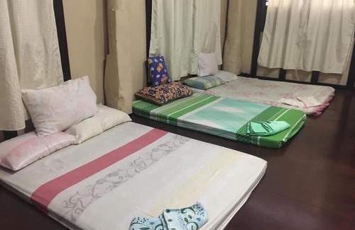 Bantay Casa | King Henry’s Transient House