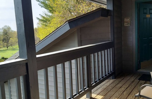 Cedar Condominio | King master suite in Wine Country