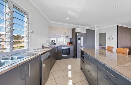 Brisbane Waterfront Casa | King of the Hill - Tangalooma
