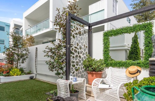 Tauranga Cabaña | King Palm Studio - Tauranga City Center Studio