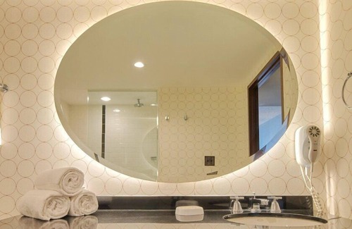 Atlantic City Hotel | King Room at a Hotel