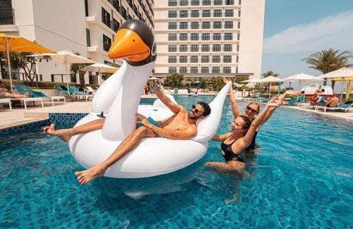 Jumeirah Apartamento | King Room at La Mer Beach by E R