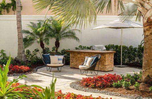 Ojus Apartamento | King Room Near Aventura Square MIA
