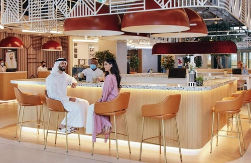 Dubai Casa | King Room Near Expo 2020 By Luxury Bookings Ab