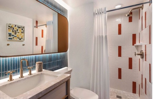Islamorada Hotel | King Room: Resort w/ Marina and 3 Outdoor Pool | Free Parking