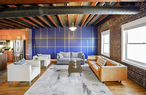 Shelby Park Apartamento | KING Sleep8 4Bed 3BR 2BA Swepson Loft 301