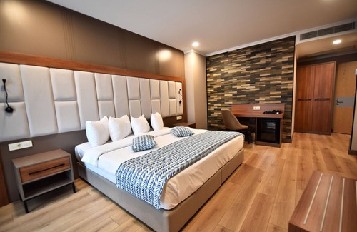 Batumi Hotel | King Solomon Hotel Batumi