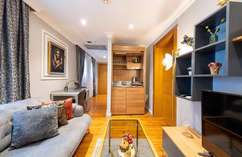 Besiktas Hotel | King Suits Hotel
