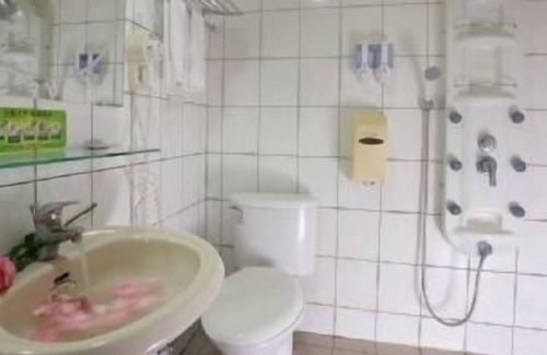 Luodong Hotel | King Town Hotel