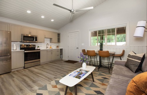 Victor Cabina | King Twin Cabin at Moose Creek Ranch