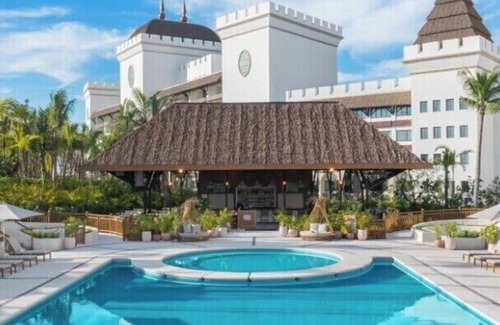 Mezcales Complejo | Kingdom of the Sun 2BR Loft – Magical Luxury for Families & Groups