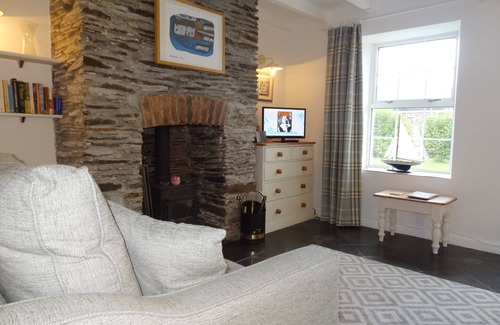 Edmonton Cabaña | Kingfisher Cottage