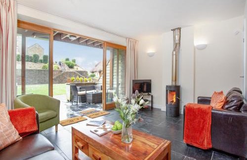 Bugford Casa | Kingfisher