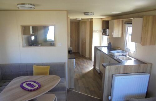 Ingoldmells Casa | Kingfisher Horizon V 8 Berth Central Heated Close to site entrance