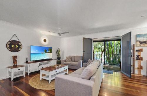 Nelly Bay Casa | Kingfisher on Mandalay